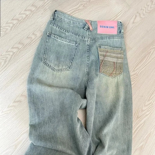 Jeans with sewn