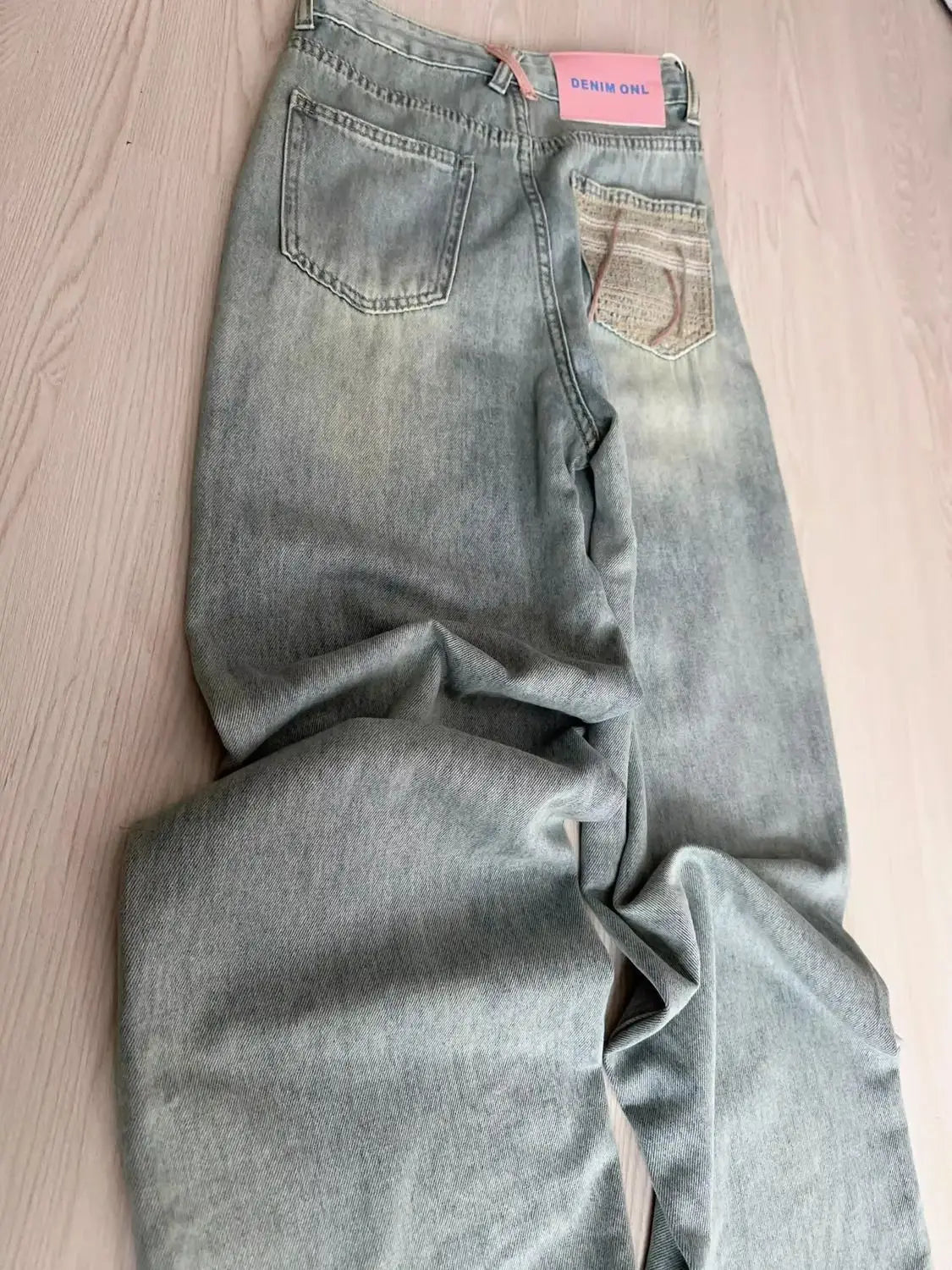 Jeans with sewn