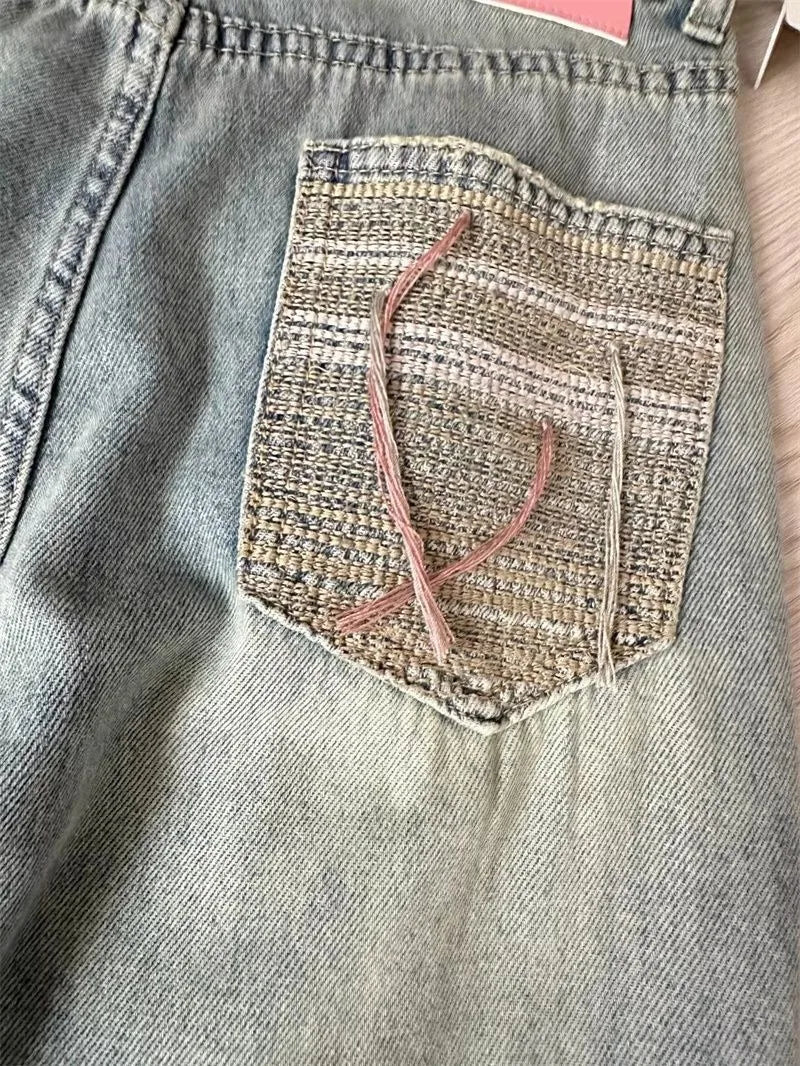 Jeans with sewn